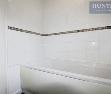 1 bedroom Flat To Let - Photo 4