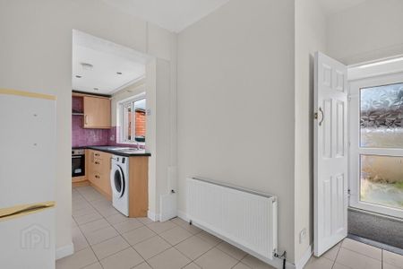 4 Dunraven Park, Belfast, BT5 5LF - Photo 2