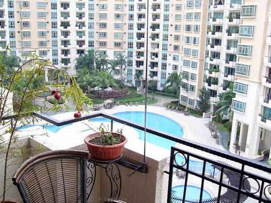 Crystal Rhu (D15), Apartment - For Rent - Photo 1