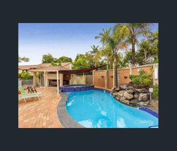 Modern Comfort Meets Tropical Tranquillity in This Stunning 3‑Bedro... - Photo 3