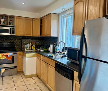 For Lease - 215 Poplar Road, Toronto, Ontario - Photo 4