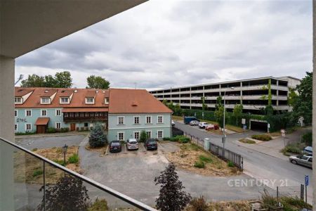 Pronájem bytu 2kk s lodžií a garážovým stáním - Photo 5