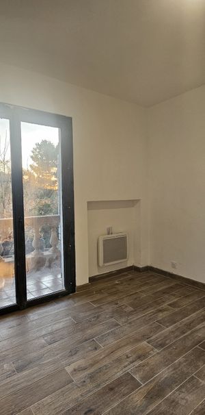 Location Appartement 2 pièces 47m² VITROLLES 13127 - Photo 1