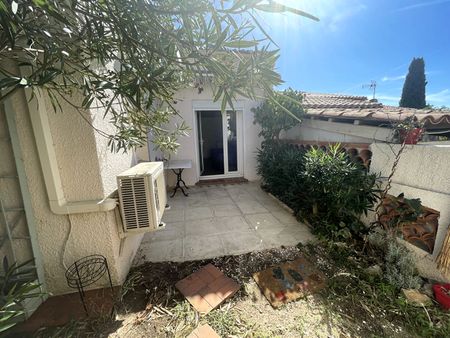 Pavillon T3 meublé à louer de 43.30 M2 avec terrasse , jardinet,+ 1 stationnement à Sausset-les-Pins, - Photo 5