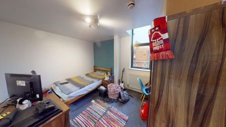 3 bedroom ground floor flat to rent - Photo 4