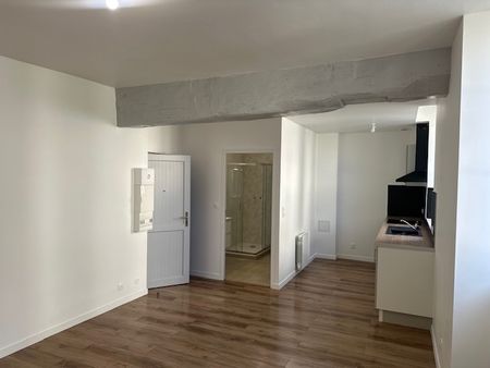 Location Appartement 1 pièce 27m² ETAMPES 91150 - Photo 5