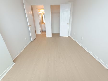 For Lease - 238 Doris Avenue Unit# 607, Toronto, Ontario - Photo 2