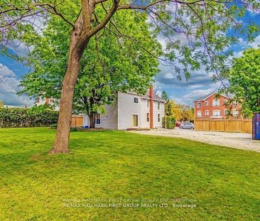 For Lease - 26 Whiting Avenue Unit# Main & 2nd Level, Oshawa, Ontario - Photo 5