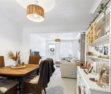 2 bedroom terraced house to rent - Photo 1