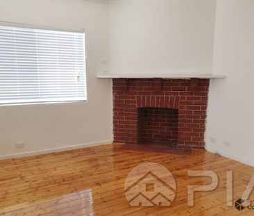 Renovated New Three bedroom home - Photo 3