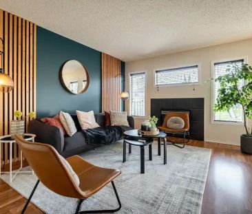 Stylish 3-Bdrm Retreat: WiFi/Patio/Games/AC & Steps from WEM | Edmo... - Photo 1