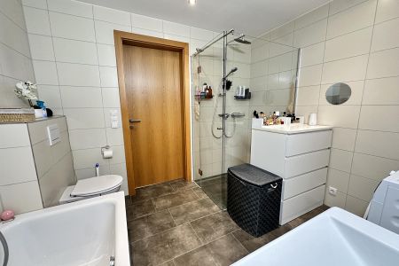 Attraktive 3-Zi-Dachgeschosswohnung in Lustenau zu vermieten! - Photo 3