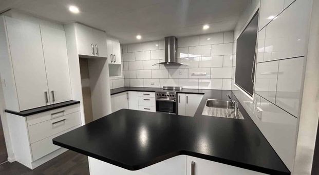 Wonderful on Wild Street! - Photo 1