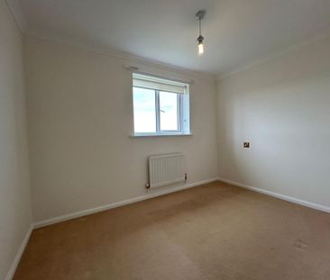4 bedroom detached house to rent - Photo 6