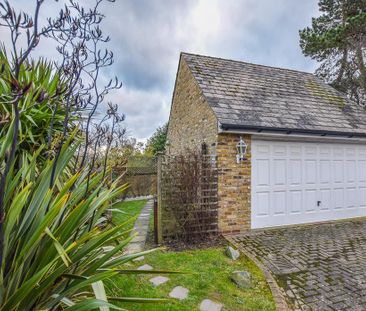 1 bedroom ground floor maisonette to rent - Photo 2