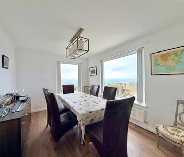 3 bedroom detached house to rent - Photo 4