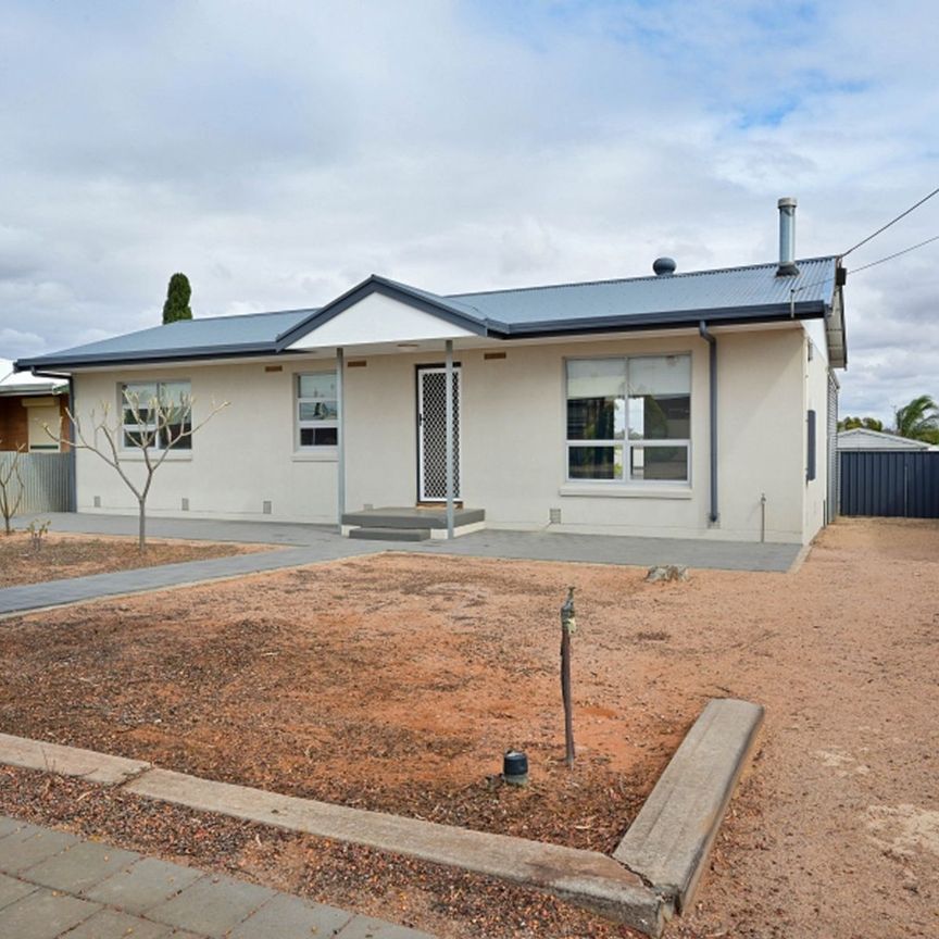 17 THELMA Street, 5700, Port Augusta Sa - Photo 1