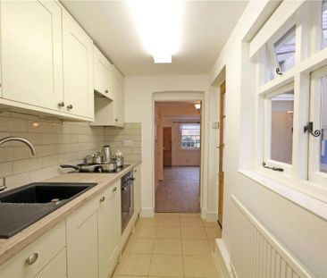 Cravells Road, Harpenden, Hertfordshire, AL5 1BD - Photo 6