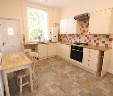 2 bedroom terraced house to rent - Photo 5