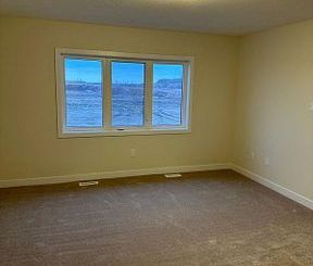 For Lease - 54 ROWLOCK Street, Welland, Ontario - Photo 6