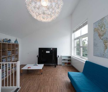 Modern wonen aan het water met luxe, ruimte en comfort! - Foto 3