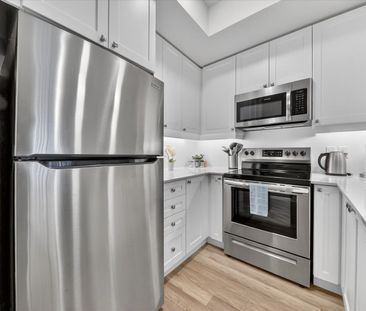 For Lease - 50 Lakebreeze Drive Unit# 323, Clarington, Ontario - Photo 4