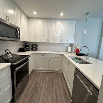 2 Bedroom Apartment at Montrose Square - Photo 1