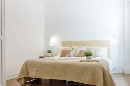 Carrer Guillén Escrivà, Valencia, Valencian Community 46011 - Photo 4