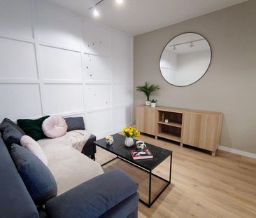 Ciche mieszkanie z 2 miejscami parkingowymi 47.3 m² - Фото 2