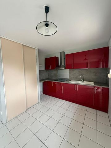 Location Appartement 3 pièces 61m² BERGERAC 24100 - Photo 4
