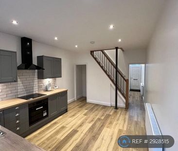 3 bedroom terraced house to rent - Photo 6