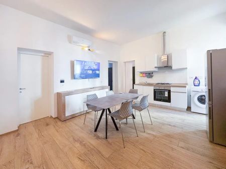 Via del Ponte allAsse, Florence, Tuscany 50144 - Photo 2