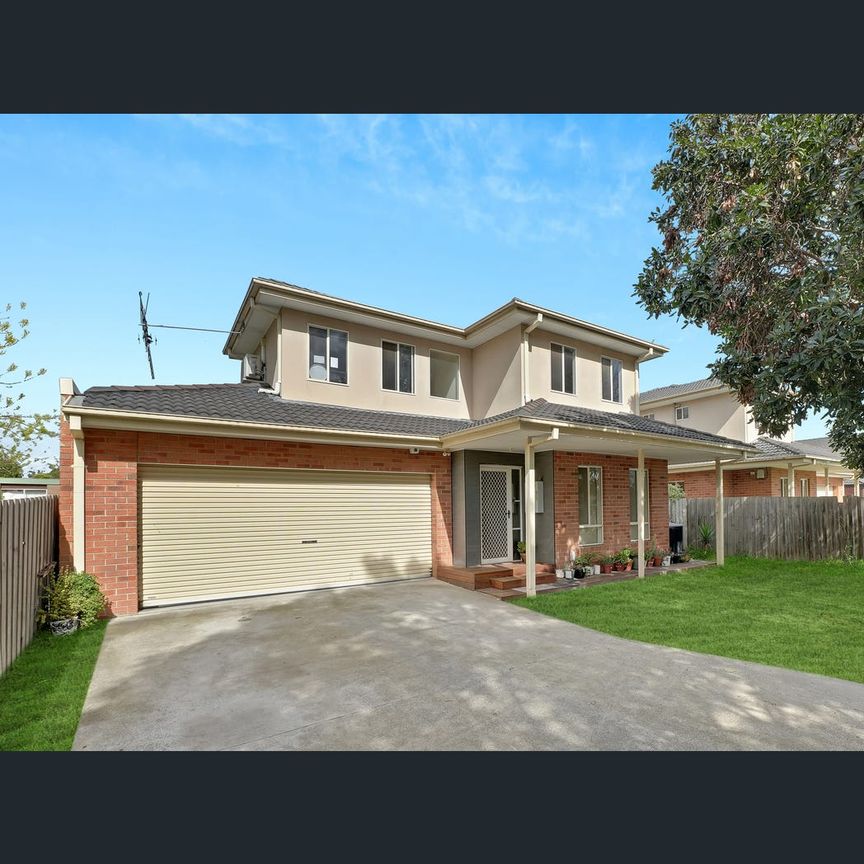 19A Hazelwood Rd, Boronia, Vic 3155 - Photo 2