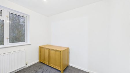 3 bedroom house to rent - Photo 3