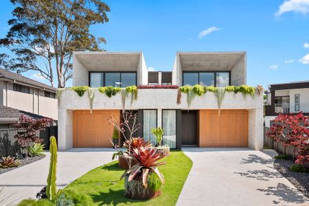 Brand New Stylish Duplex Family Living with Poolside Entertaining - Photo 5