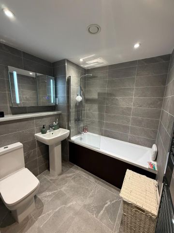 1 bedroom flat to rent - Photo 5