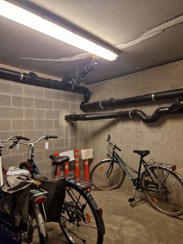 Quartier Brugmann - recent 1-bedroom apartment with terrace - Photo 2