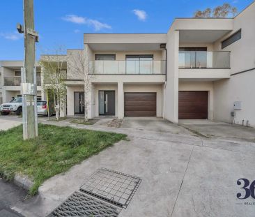 “Spacious and Stylish 3-Bedroom Townhouse – A Perfect Place to Call... - Photo 3