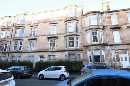 2 Bed, First Floor Flat - Photo 3