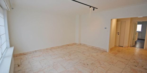 Gelijkvloers app. te huur in Knokke voor € 1.025 met 3 slaapkamers - Photo 1