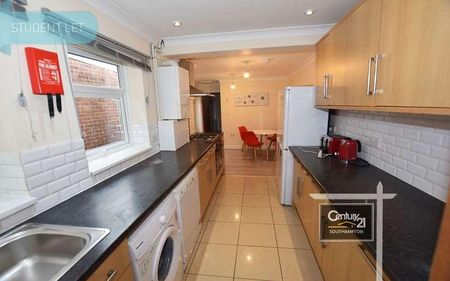 |ref: |, Lodge Road, Southampton, SO14 - Photo 3