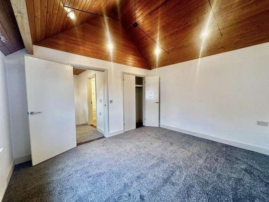 Derlyn Road, Fareham, PO16 - Photo 1