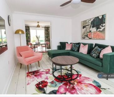 4 bedroom semi-detached house to rent - Photo 4