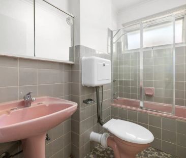 “BEACH VIBES” - Photo 3