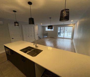 Bromont 4½ – Cessation De Bail - Photo 1