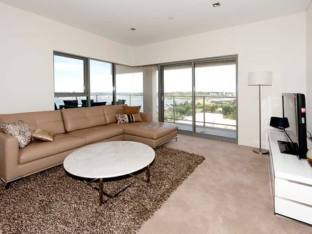 2105/237 Adelaide Terrace, PERTH WA 6000 - Photo 3