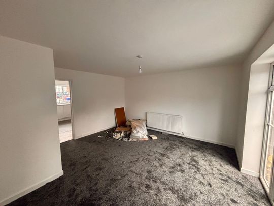 BretlandsWay, BURTON-ON-TRENT - Photo 1