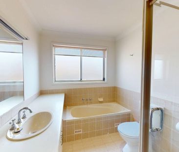 1/40A Corlette Street, Cooks Hill NSW 2300 - Photo 3