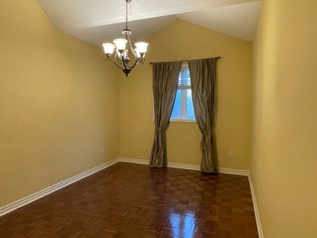 For Lease - 58 Manorwood Drive, Markham, Ontario - Photo 5