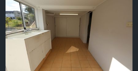 3 Bedroom Family Home in Mansfield High Catchment - Photo 4